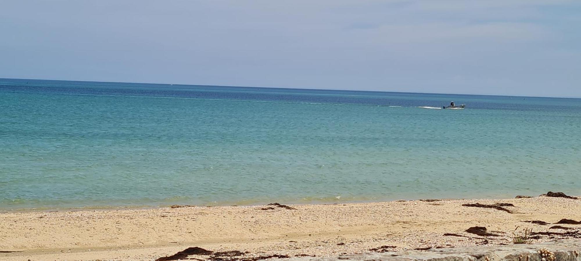 Relais Des Iles Saint Marcouf Villa Ngoại thất bức ảnh